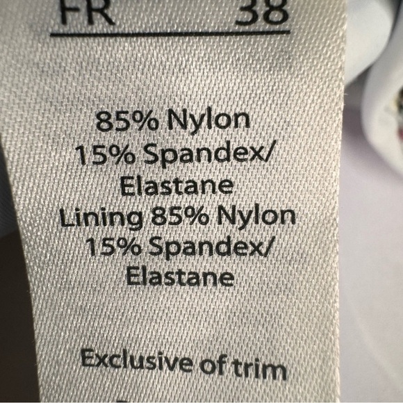 Nip Tuck Hawaiian Print Multi Fit Cup One Piece Swimsuit Size 8 NWT - Picture 11 of 12